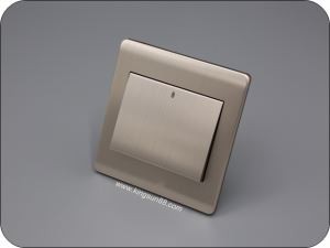 Swiċċ tal-Qanpiena tal-Bieb