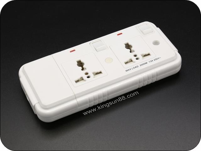 Sokit ta 'Estensjoni Universali b'Dawl Individwali