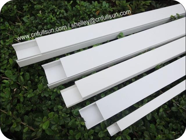 Kejbil tal-Kejbil tal-PVC Trunking Kbir Prova tal-Fjamma